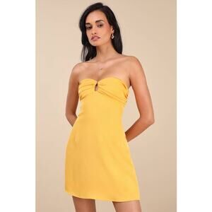 NWT Lulus Gillian Yellow Pleated Strapless Mini Dress Party Cocktail Size M